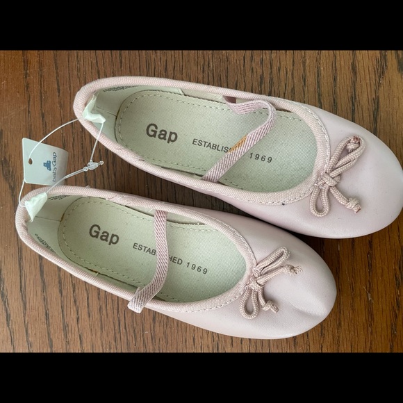 NWT Gap Ballerina Shoes size 8 - Picture 2 of 7
